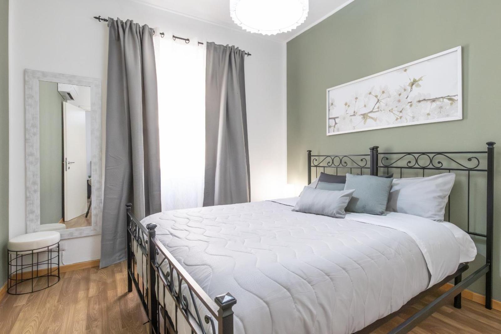 Mariposa Apartment Ливорно Экстерьер фото